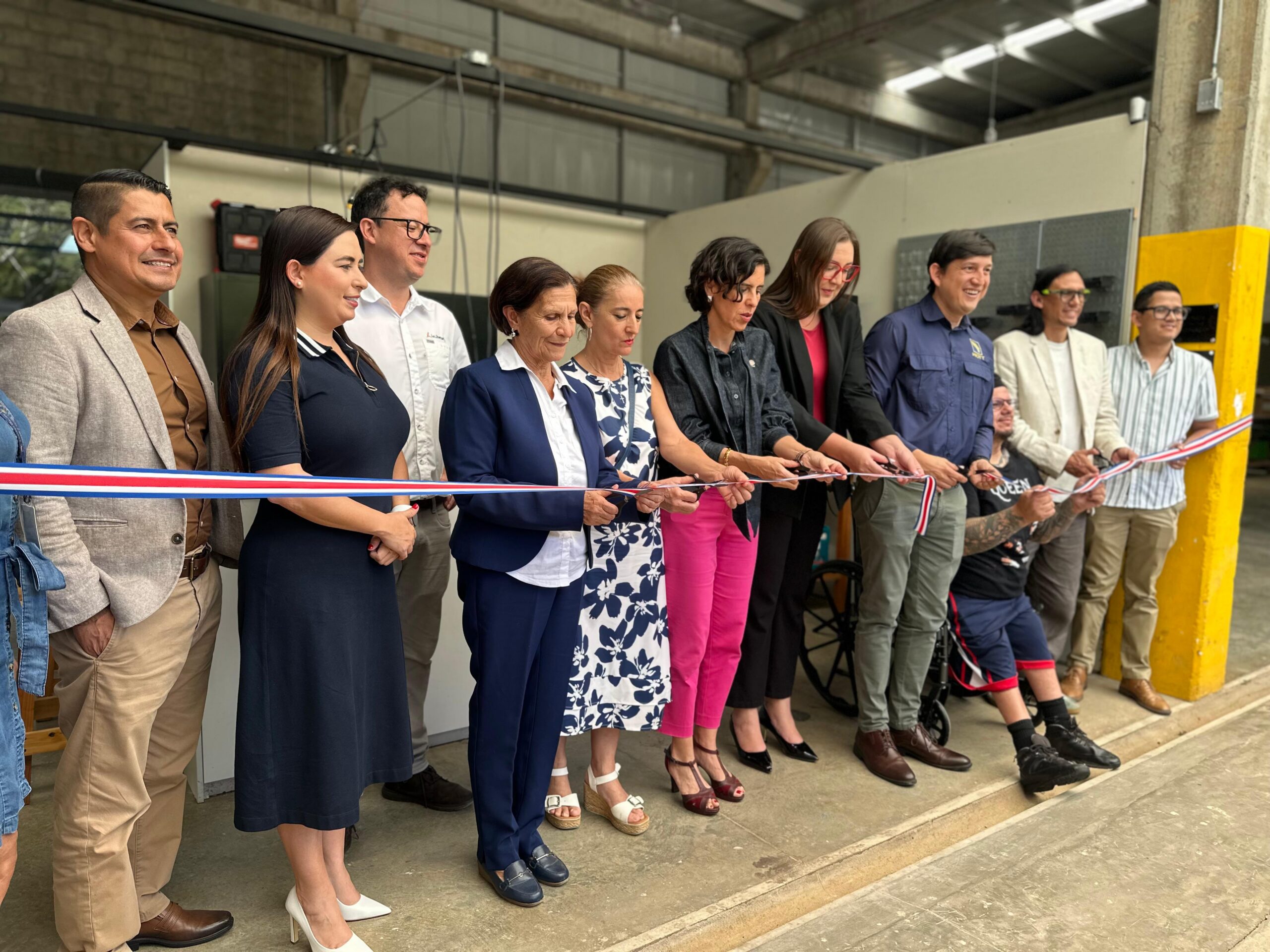 La Fundación La Libertad inaugura Laboratorio de Innovación Comunitaria (LINC) para impulsar el emprendimiento y la innovación en la comunidad